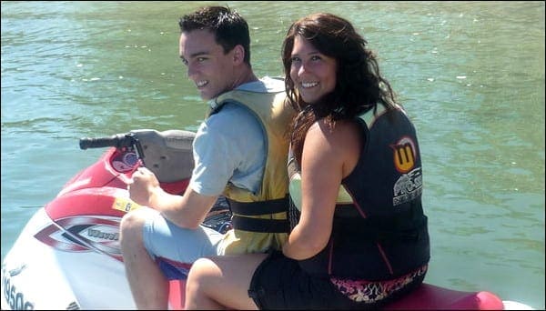 Rowdy fun on the river Rowdy fun on the river - Watercraft tour booking software